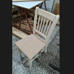 صندلی چوبی 