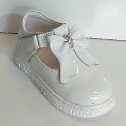 کفش دخترانه مجلسی مدل پاپیونی  ورنی سفید(25تا29)