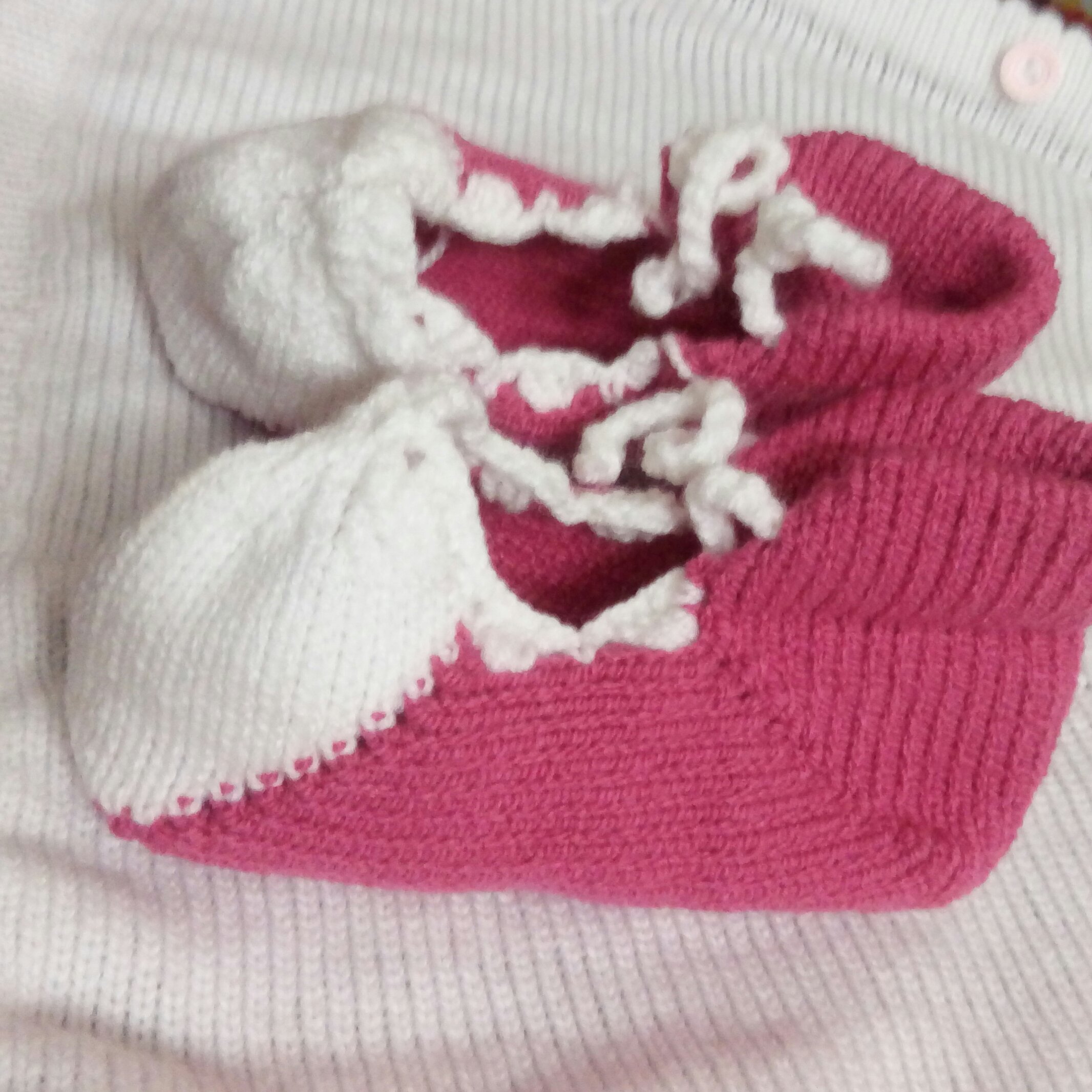 46 - پاپوش نوزادی سایز 2 سال