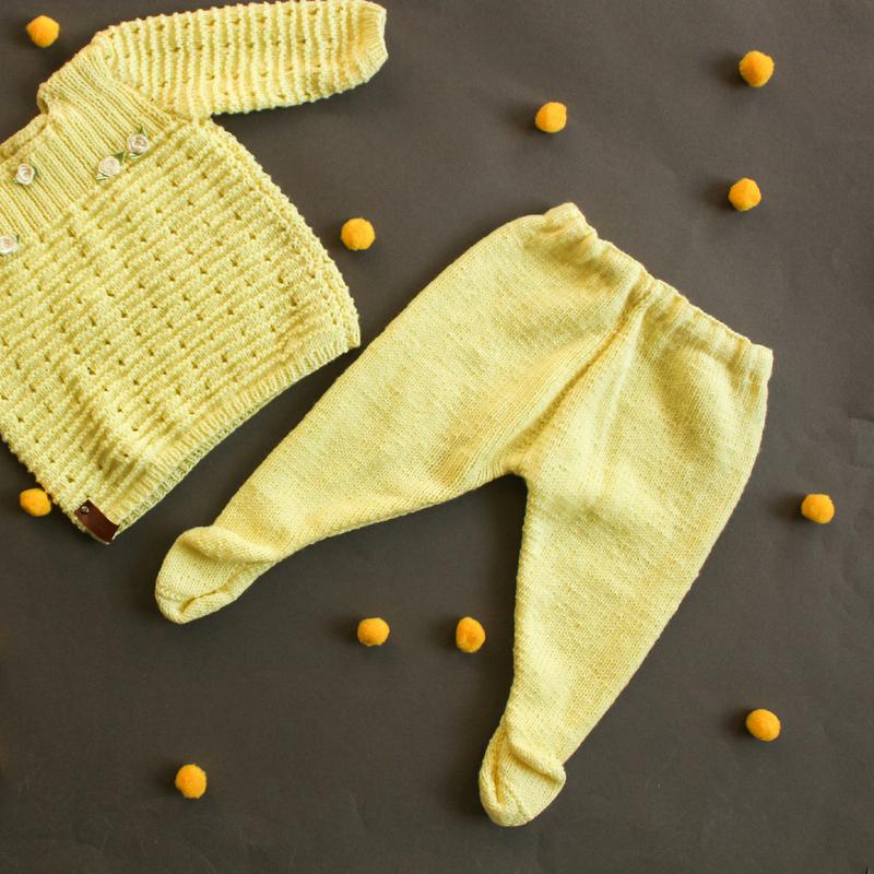 پیراهن و جوراب شلواری نوزادی مناسب برای 0تا8 ماه رنگ لیمویی
