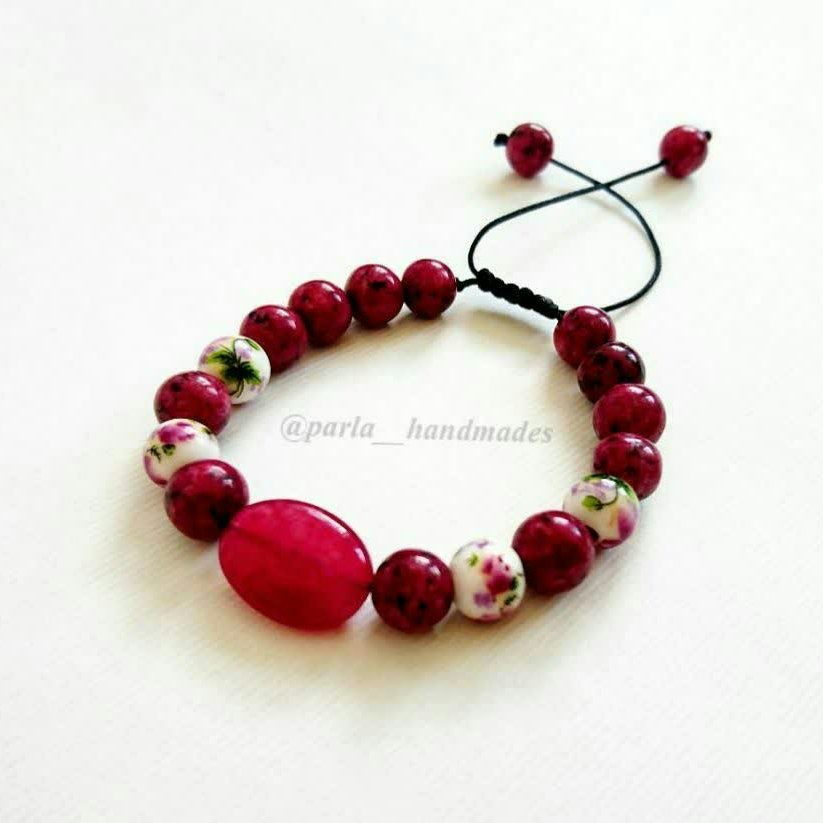 دستبند سنگ گل سرخ