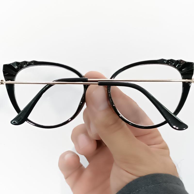 عینک طبی فانتزی بدون نمره زنانه و دخترانه عینک گربه ای قابلیت تعویض عدسی طبی نمره دار را نیز دارد با عینک  تاشو اختصاصی
