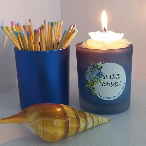 شمع شات آبی با تزیین گل
