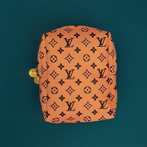 اکسسوری کیف کوچک ،طرح: لویی ویتون،رنگ: صورتی،جهت استفاده درون کیف دستی