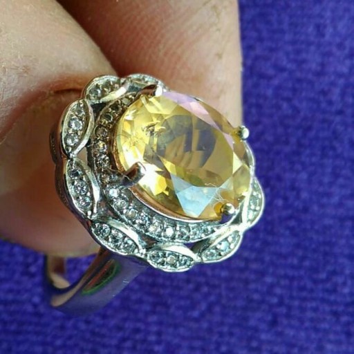 انگشتر زنانه نقره مزین به سیترین جواهری