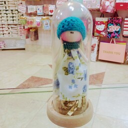 عروسک روسی داخل شیشه با پایه چوبی