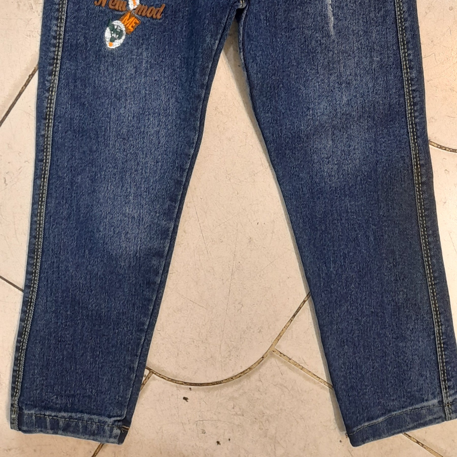 شلوار جین بچگانه سایز 65 تا 90.رنگ ابی.برند صالح.موجود