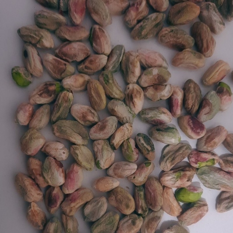 مغز پسته سبز (کال) (پس کرایه)