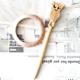 سیخ مو چوبی  پین مو چاپستیک طرح جغد کامل  با حلقه از چوب زیبای نارون دستساز چوبکده بید سفید