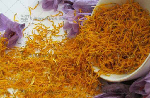زردی زعفران  10 گرمی (پرچم) (فروش ویژه جشنواره یک مزرعه طلا)