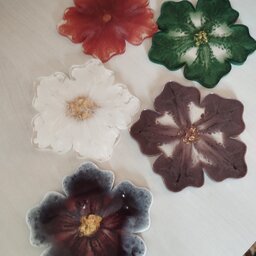 زیر لیوانی یا دیوارکوب گل‌های رزینی( گالری کارن)