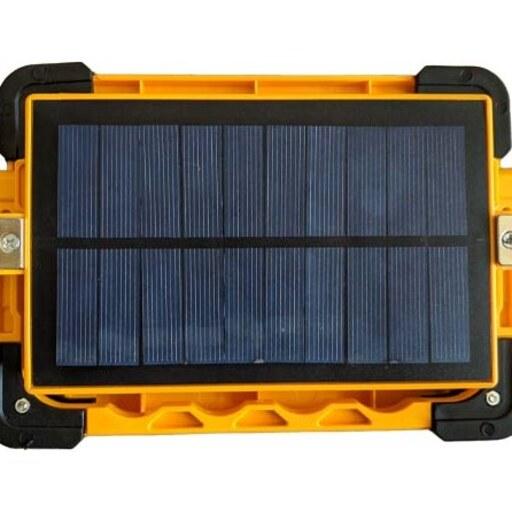 پروژکتور خورشیدی پورتابل 80 وات شامل چراغ پرنور در چهار حالت و  پاور بانک 