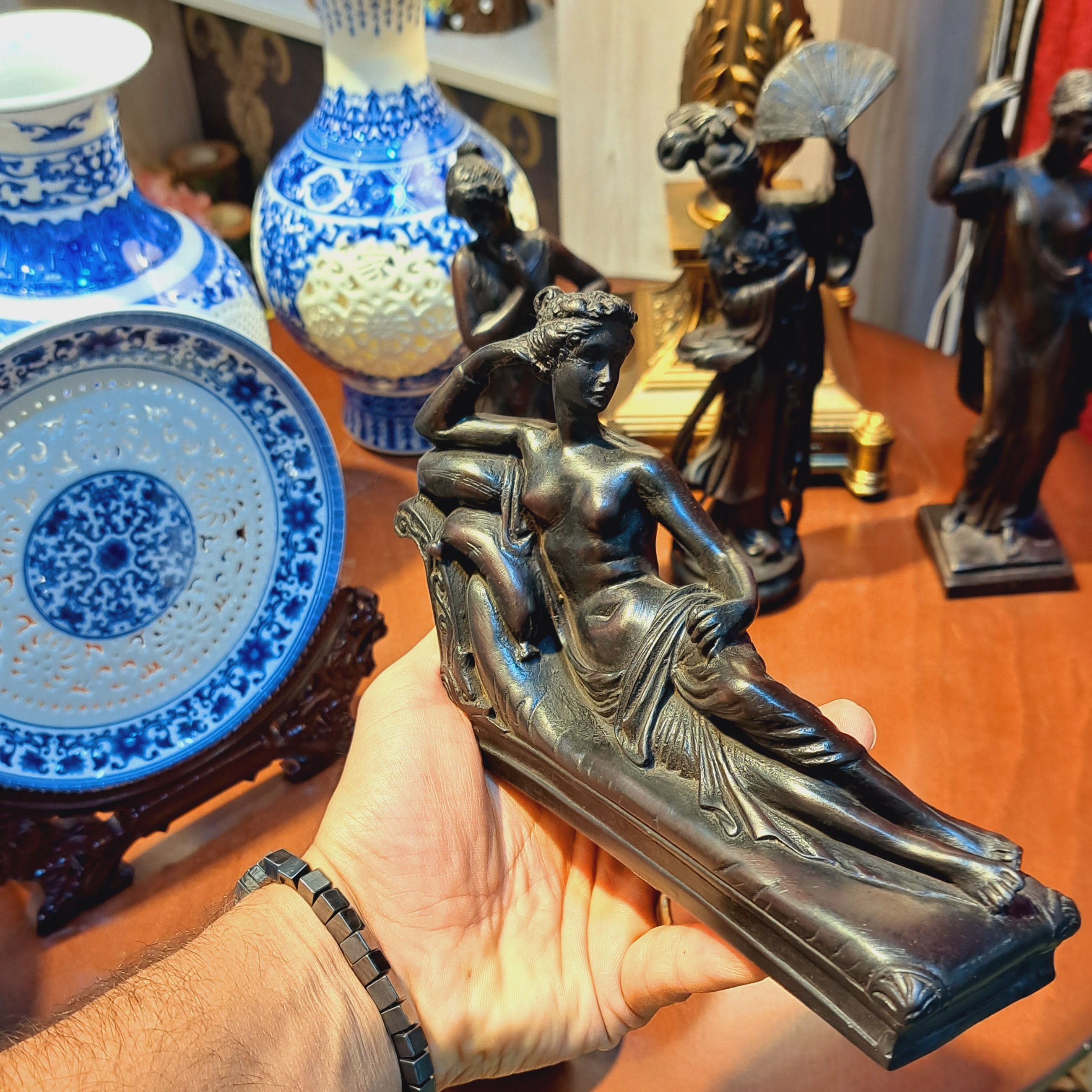 مجسمه دکوراتیو تایلندی اصل مجسمه ژاپنی مجسمه قدیمی خاص مجسمه‌ شاهزاده تندیس زن ژاپنی مجسمه قدیمی رزینی