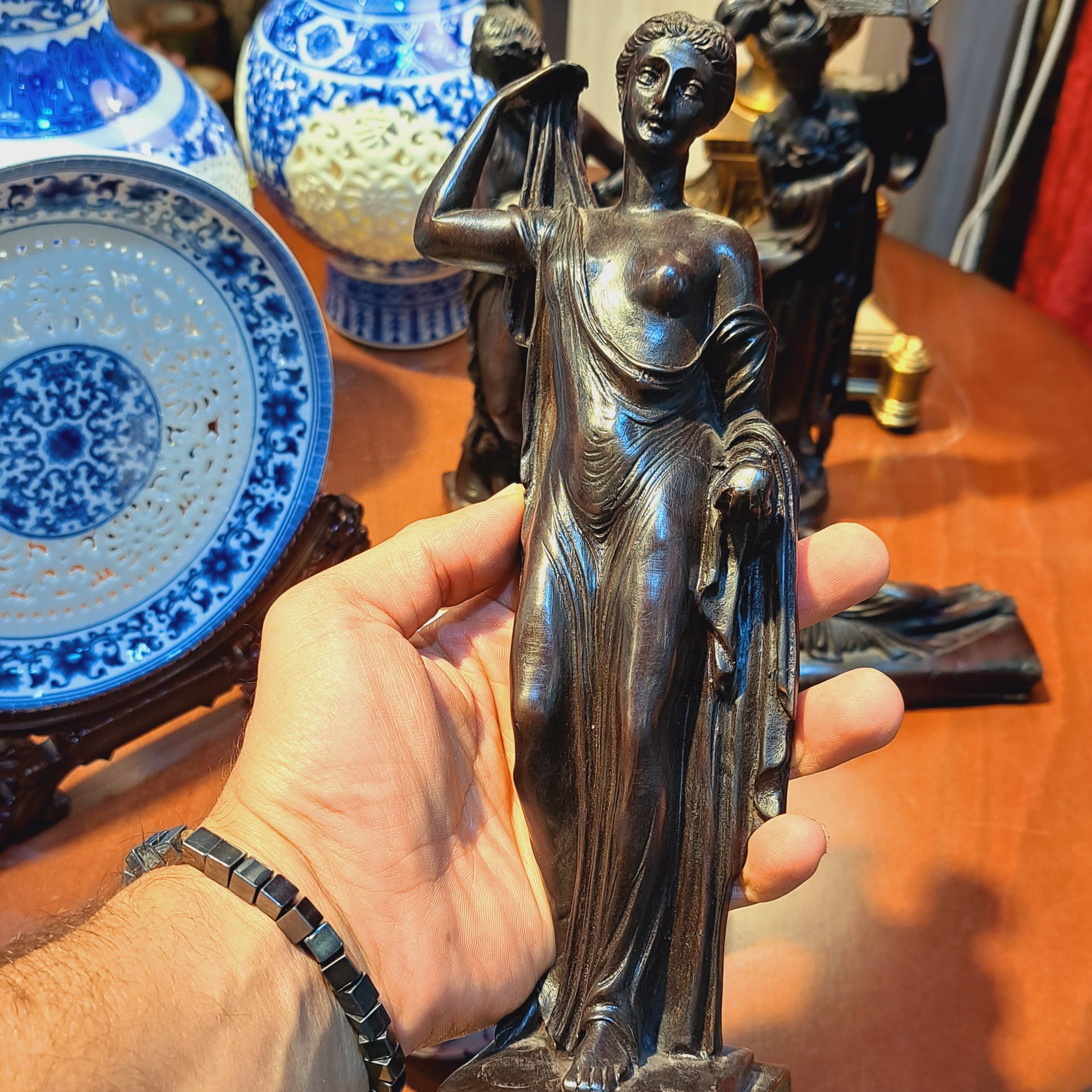 مجسمه دکوراتیو تایلندی اصل مجسمه ژاپنی مجسمه قدیمی خاص مجسمه‌ شاهزاده تندیس زن ژاپنی مجسمه قدیمی رزینی