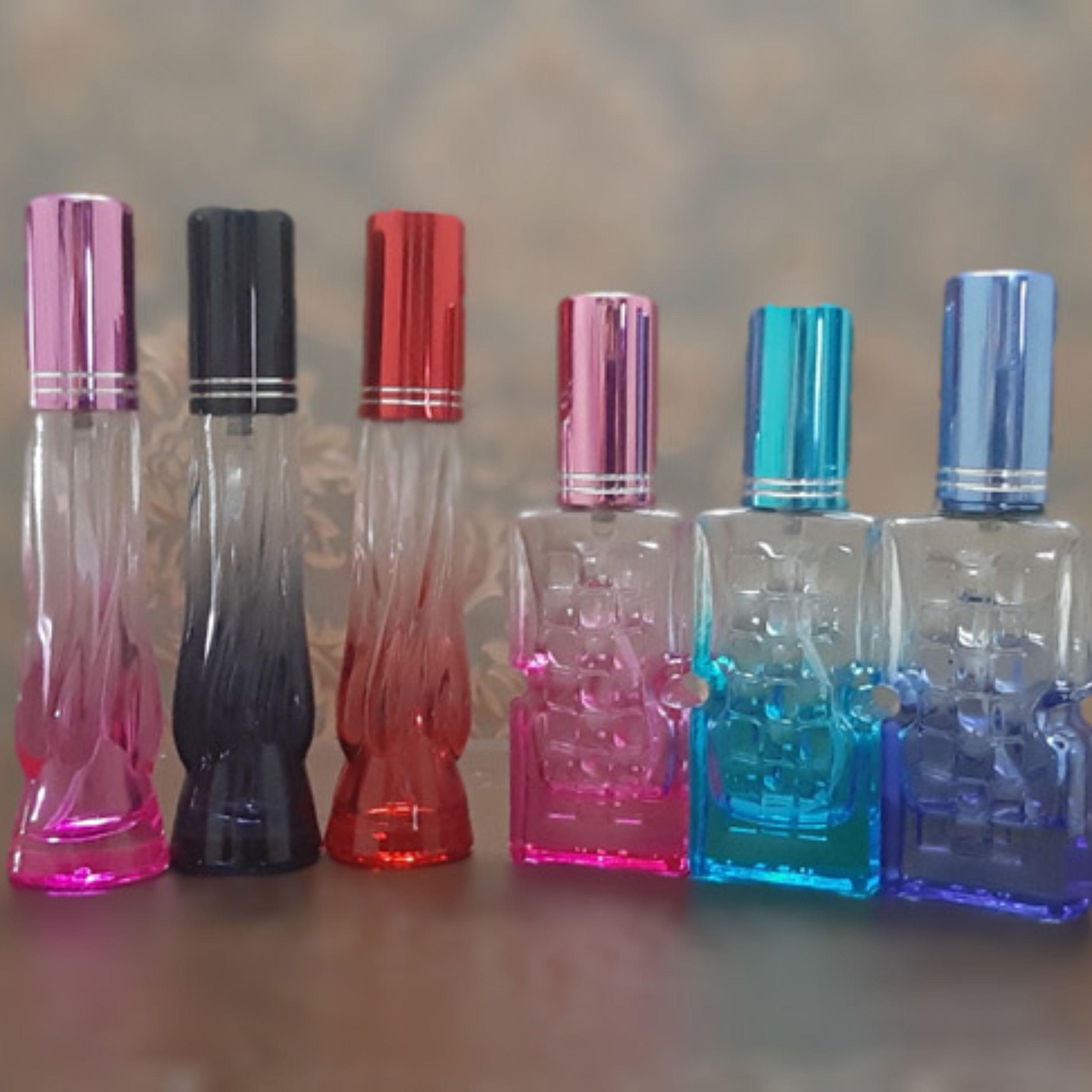 عطر زنانه ی کوکوشنل 12 میل درجه یک 