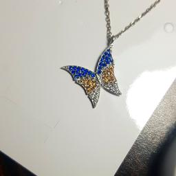 گردنبند سنگ ریزه نقره زنانه مدل پروانه سه رنگ آبکاری طلا