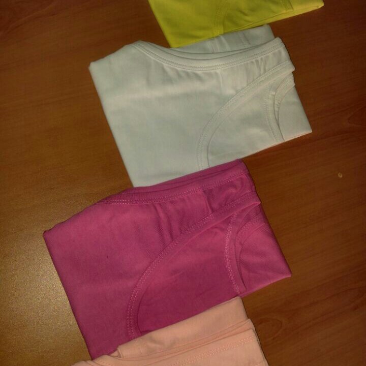 زیرپیراهن بچه گانه رکابی رنگی جنس پنبه سایزبندی 9-14 سال 