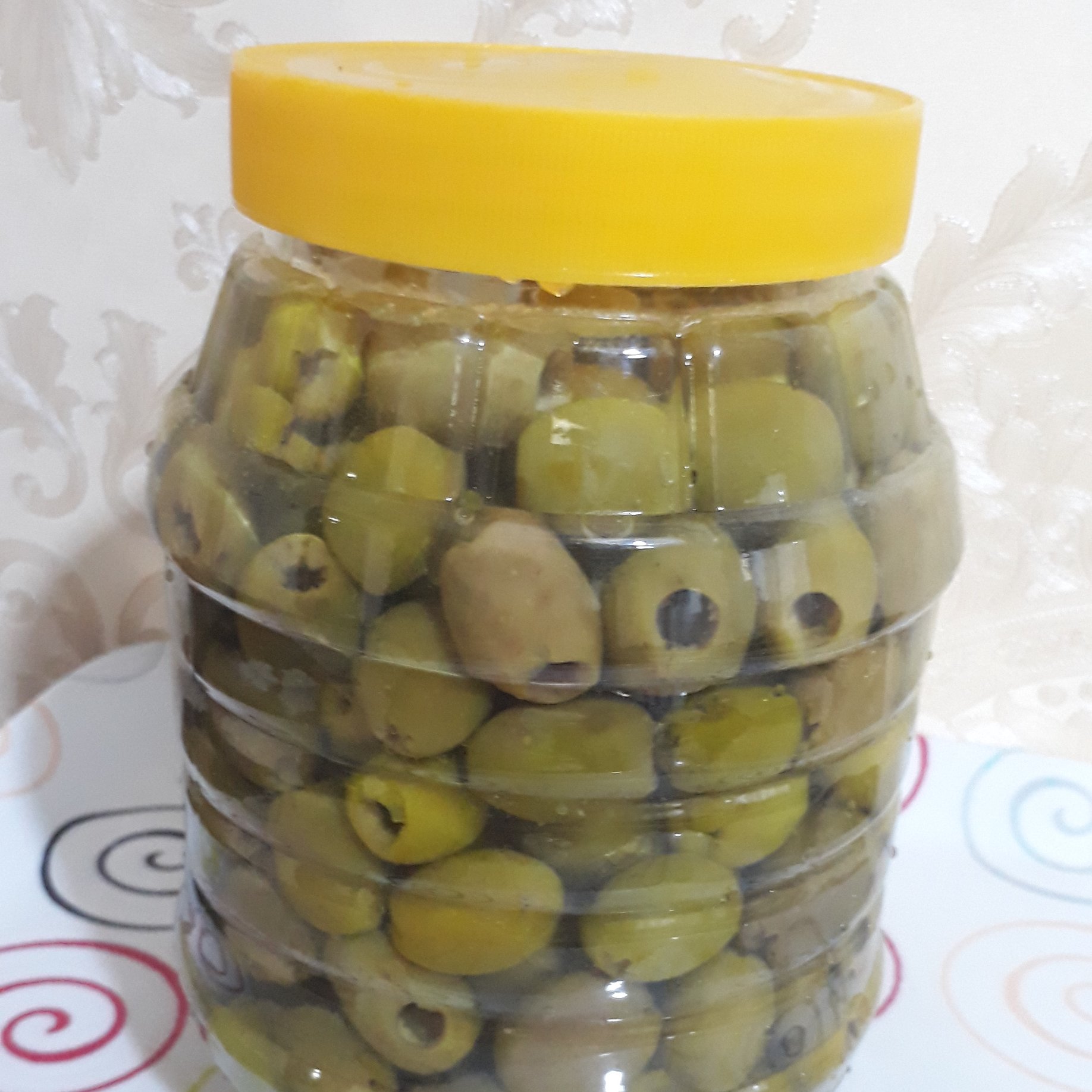 زیتون بی هسته درشت 2.5 کیلوگرمی