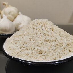 برنج پنج کیلویی هاشمی درجه یک گیلان ،برای نمونه، مستقیم از مزرعه های گیلان 