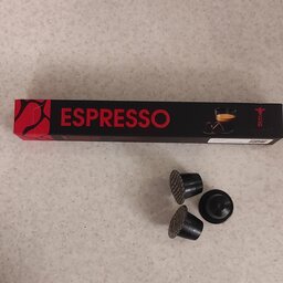 قهوه کپسولی مدل نسپرسو.ترکیب   90به 10.بسته 10 عددی .بسیار با کیفیت و خاص تلخی زیاد 