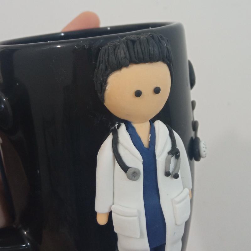 ماگ عروسکی  پزشک  