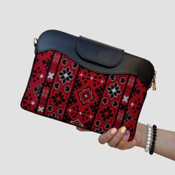 کیف سنتی چرم طبیعی ترکیب با سوزندوزی کیف دوشی زنانه چرم گاوی