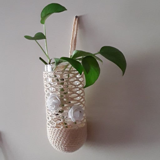 گلدان بافتنی آویز برای نگهداری قلمه های بهاری گیاهان آپارتمانی (بدون خاک)