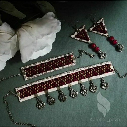 ست دستبند، گردنبند و گوشواره سنتی