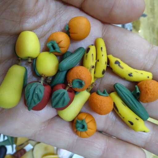 دست سازهای کوچک من. پک 15 تایی  میوه های مینیاتوری. محصولی از ستاره چوبی 
