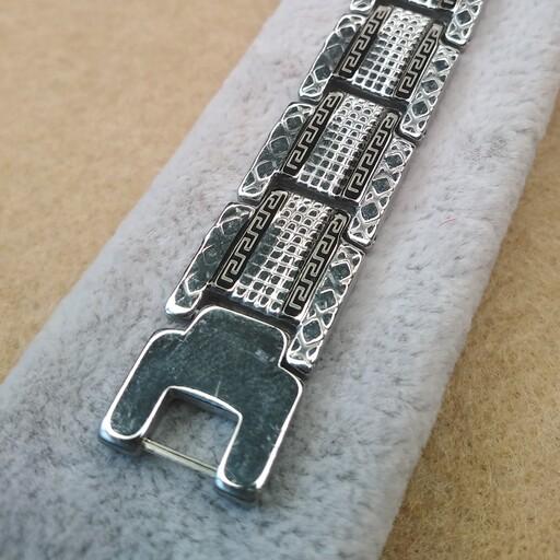 دستبند استیل مردانه stainless steel ضدزنگ کیفیت بالاوزن 43گرم طول20 سانت پهنا13میل