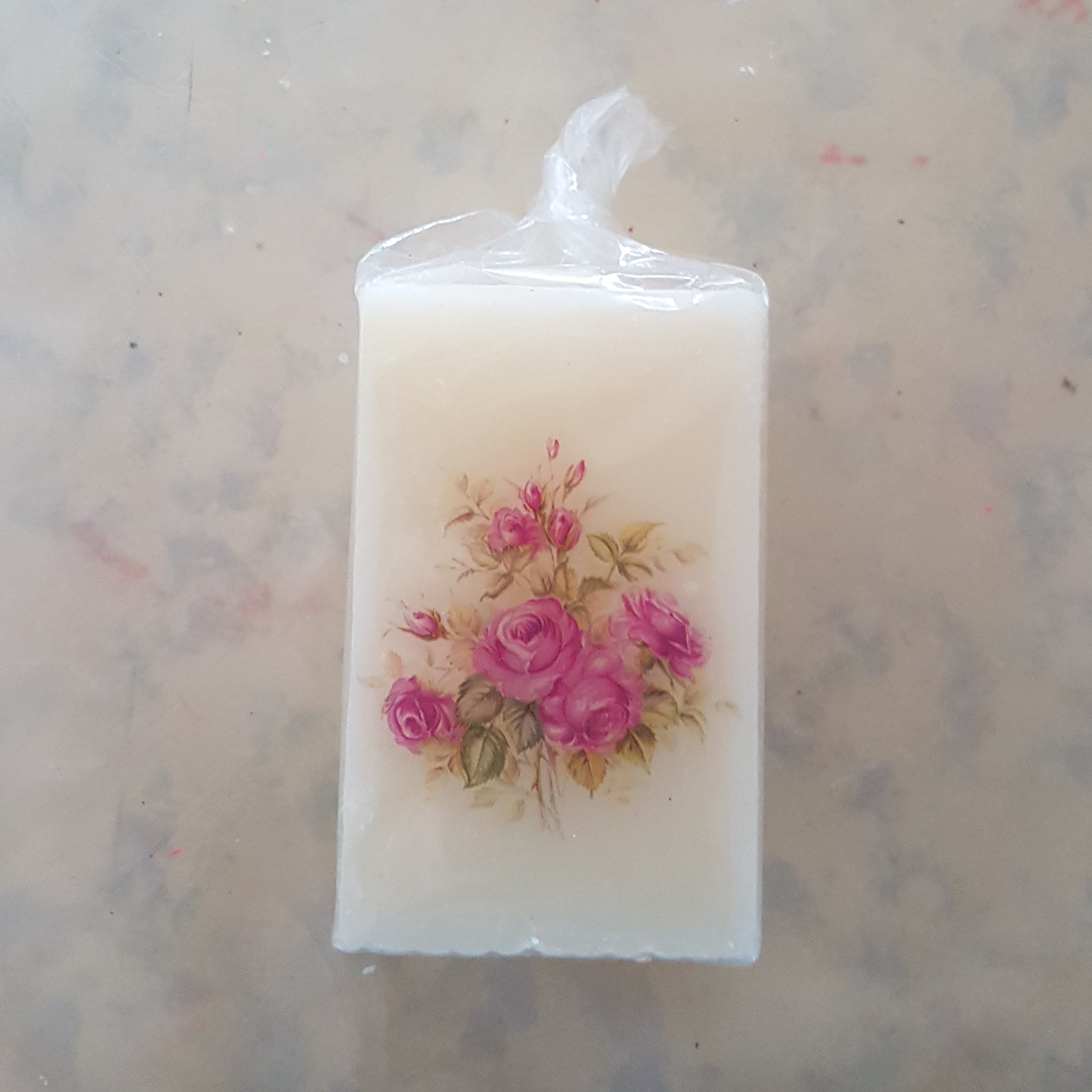 سنتی،شمع مکعب مستطیل و استوانه