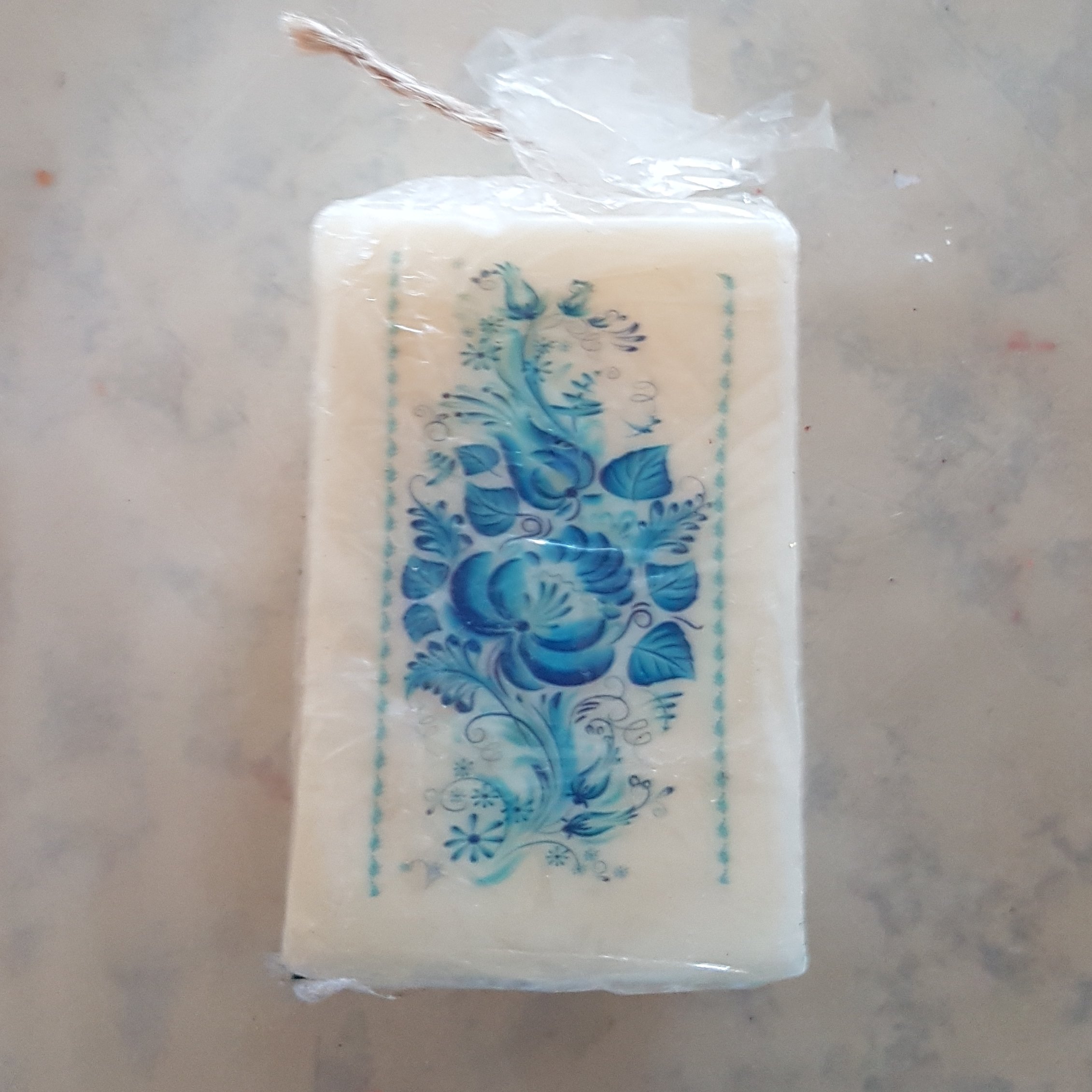 سنتی،شمع مکعب مستطیل و استوانه