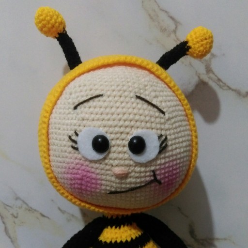 عروسک بافتنی بونی زنبوری