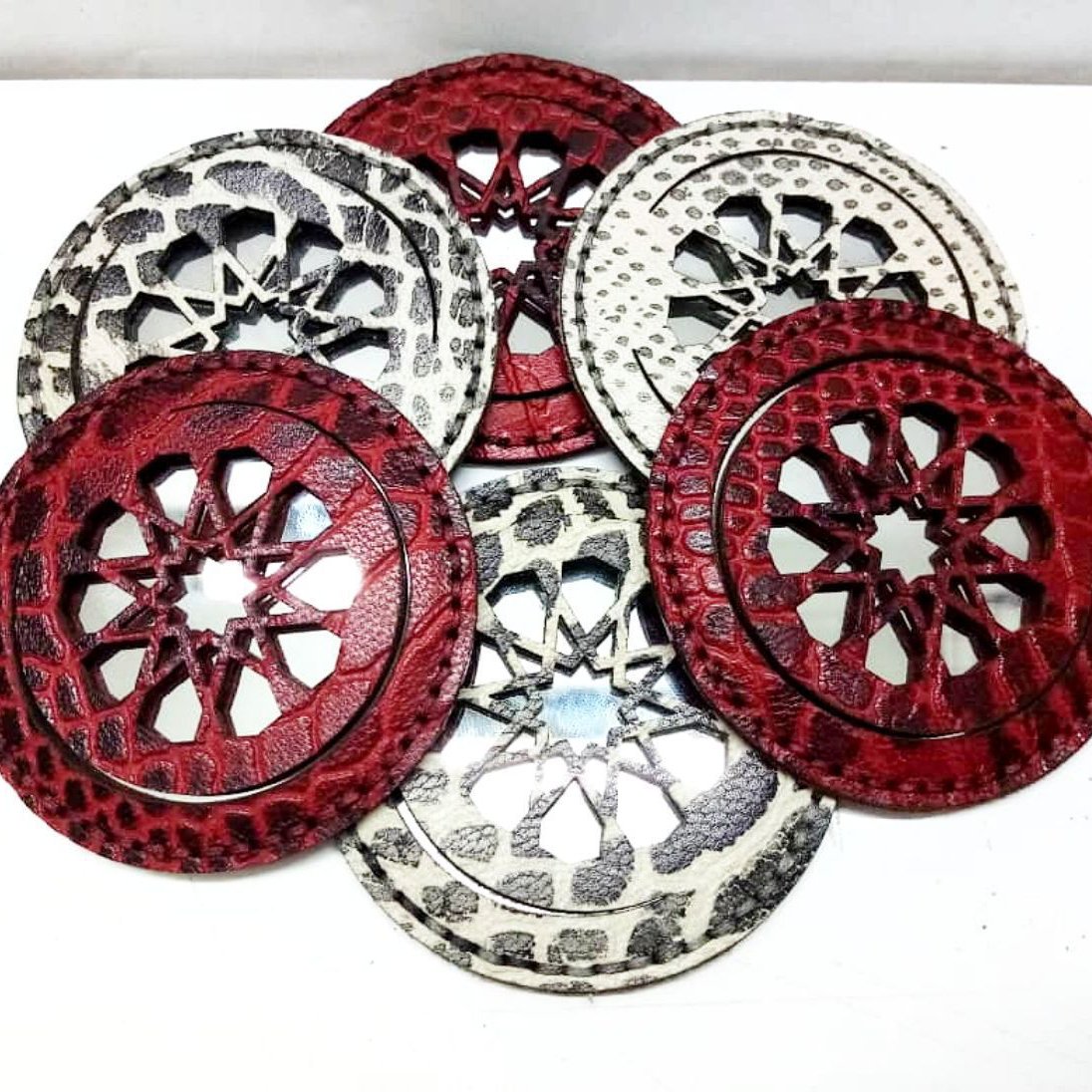 آینه جیبی زنانه چرم طبیعی