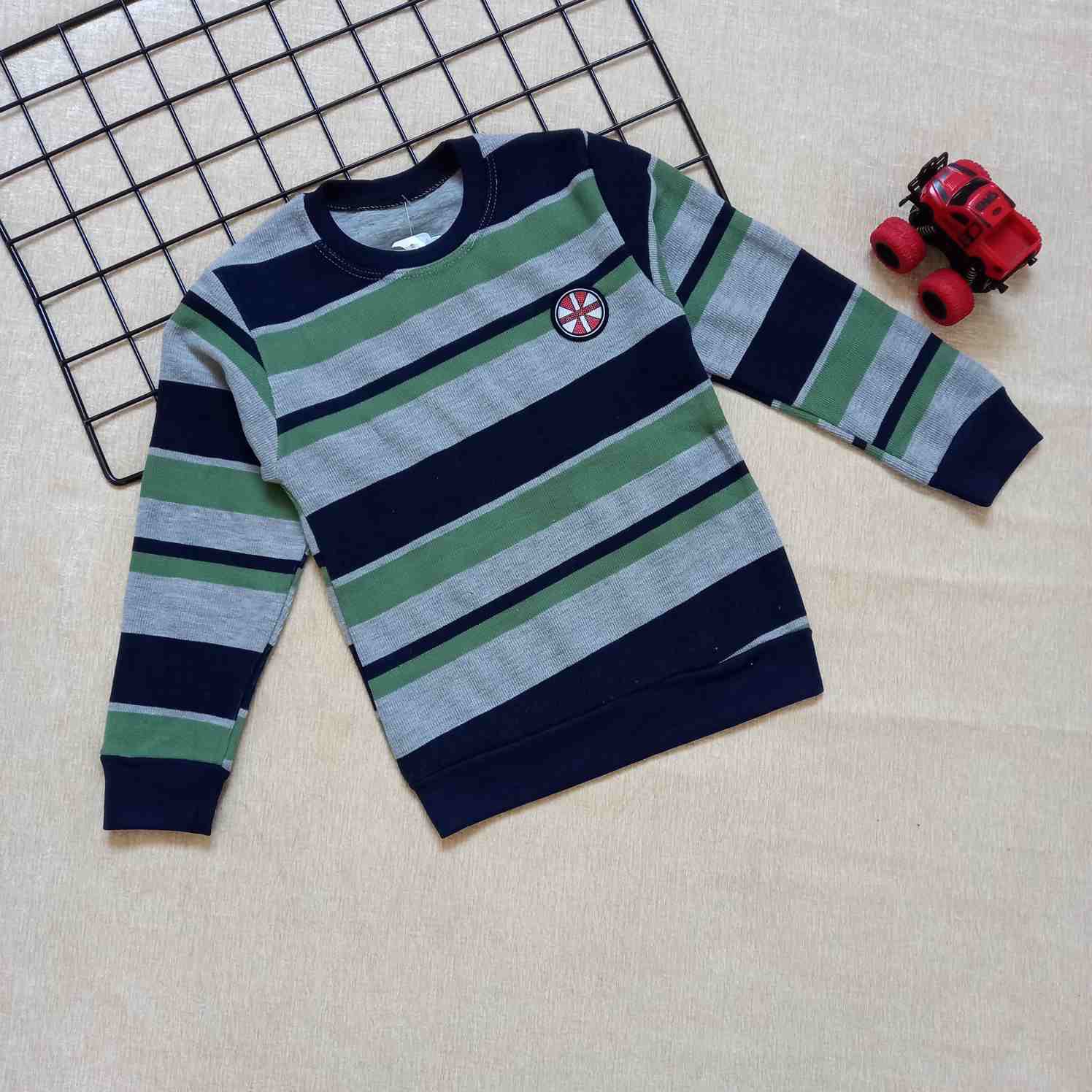 بلوز پسرانه تو پنبه اعلا سایز 45 تا 60