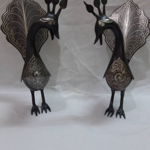 تندیس طاووس نقره کوب
