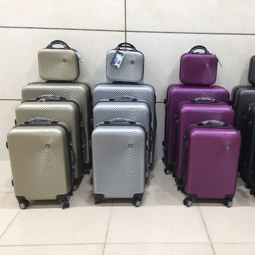 چمدان اوماسو 4عددی
