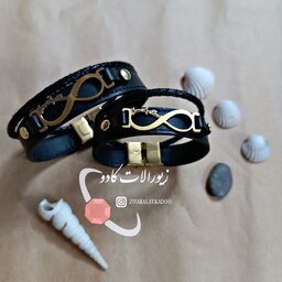 دستبند چرم طبیعی با پلاک استیل سفارشی  رنگ ثابت با اسم دلخواه