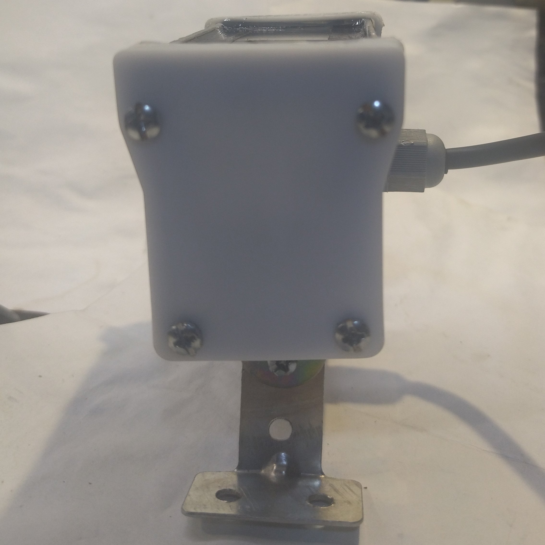 وال واشر 6 وات 220 ولت توکار و روکار برند تابان توس (پس کرایه)