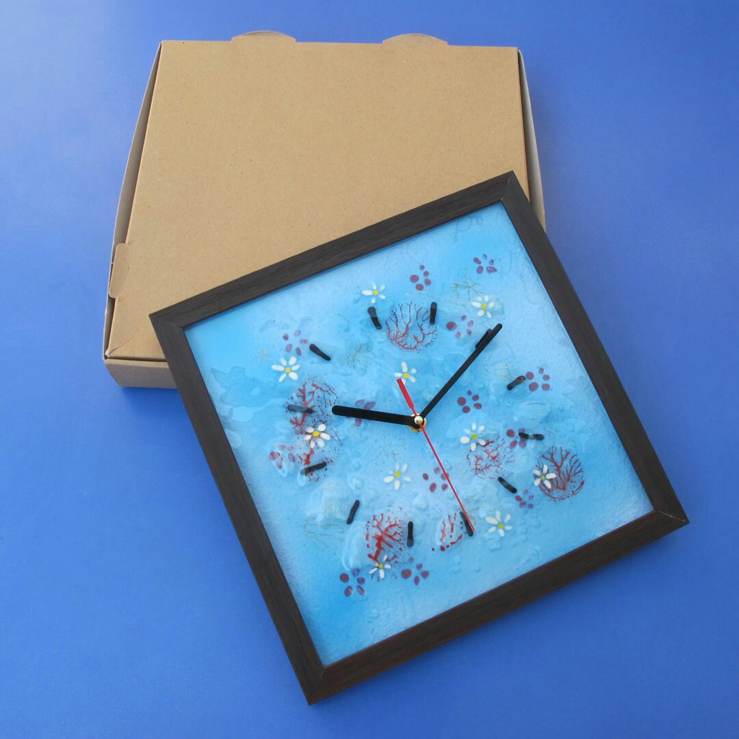 ساعت دیواری آمینا طرح بهارانه