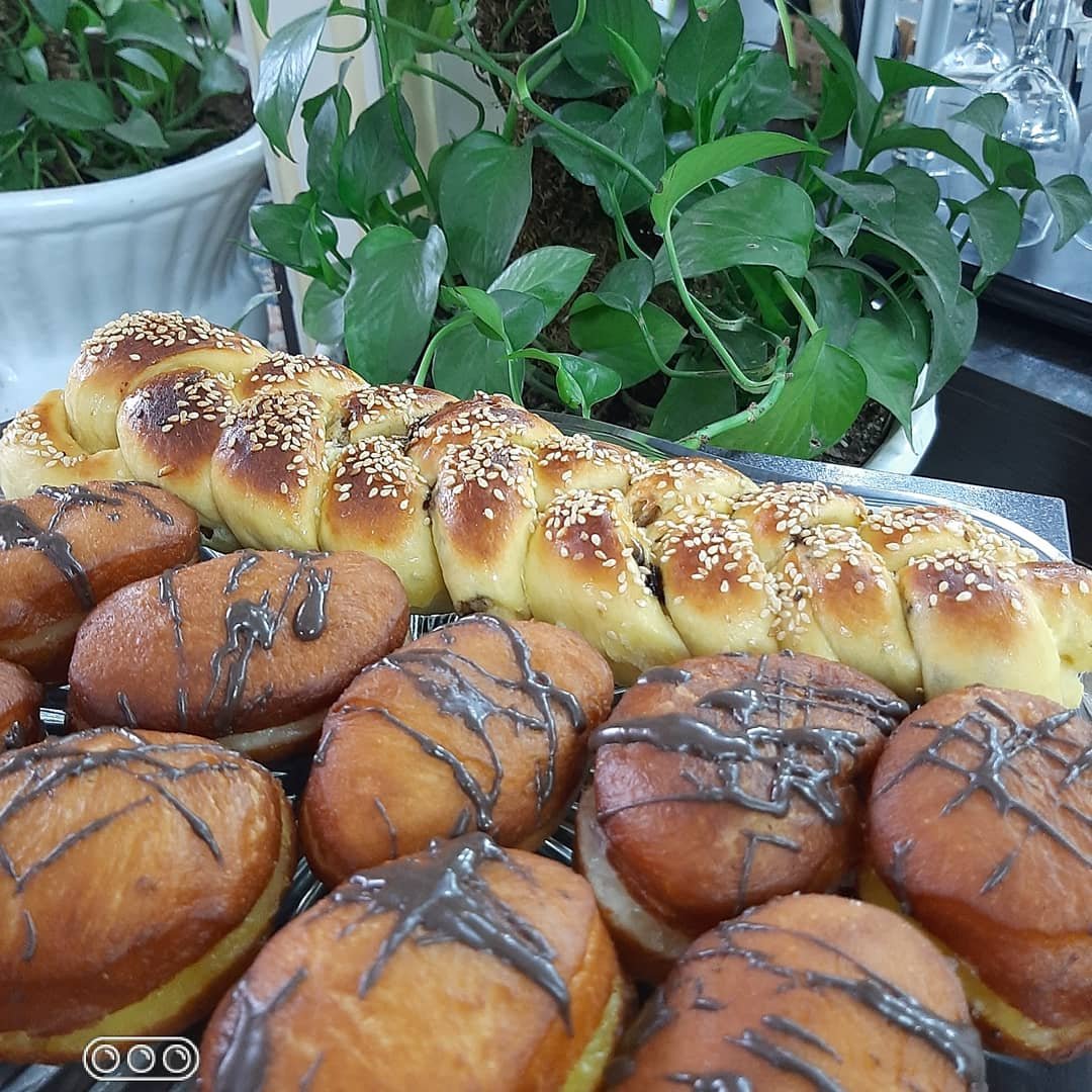 پیراشکی  بامغز کرم وشکلات 