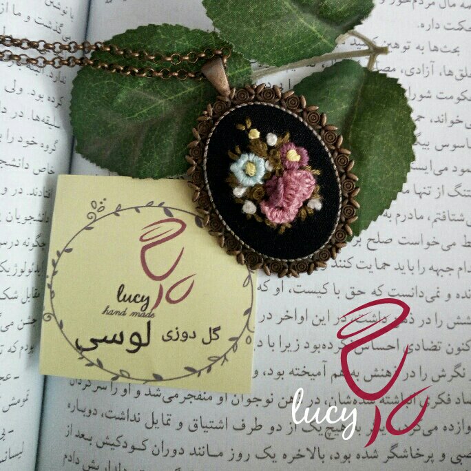 گردنبند گلدوزی کد 019