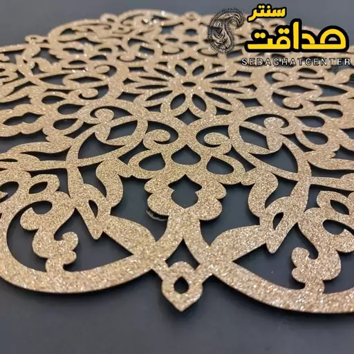 رومیزی گرد تک چرم اکلیلی سایز  60 سانتی مدل بهار در دو رنگ طلایی و نقره‌ای 