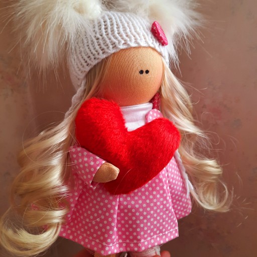 عروسک روسی میکی موسی

شیک و زیبا و جذاب و ارزان
صورتی و جذاب
در هر رنگبندی که شما بخواید
30 سانتیمتر
