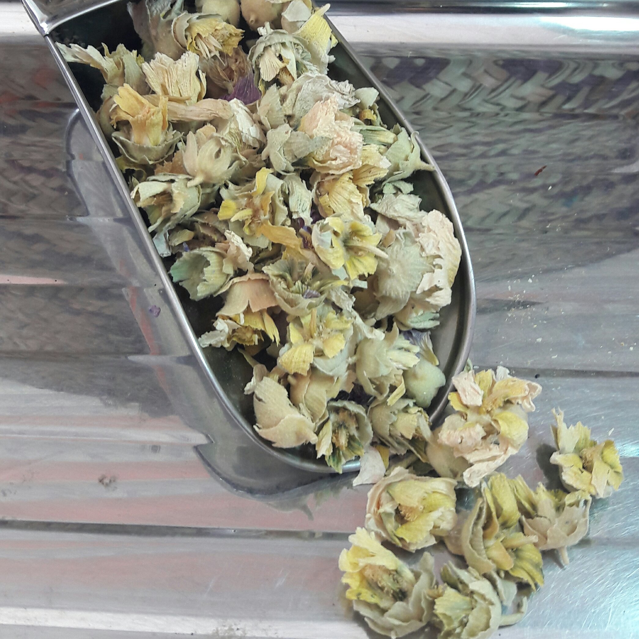 گل خطمی سفید خشک 100 گرمی