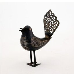 مجسمه فلزی گنجشک نقره کوب دم مشبک دستساز