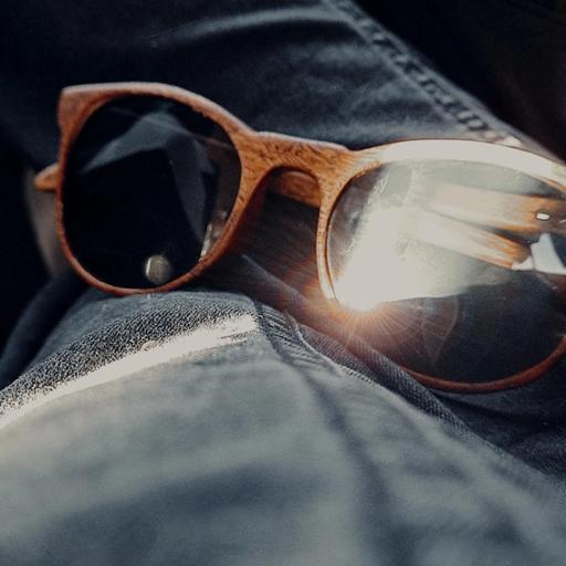 عینک چوبی دست ساز  SP Wood طرح شاینی با چوب گردو ، شیشه UV400، اسپرت(مردانه و زنانه)