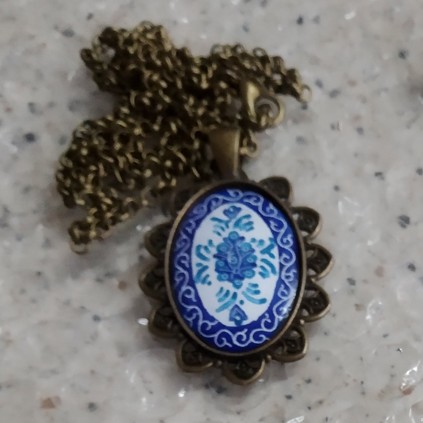گردنبند مینا کاری مسی
