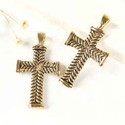 گردنبند مردانه صلیب طرح دار برند طلا روس  با زنجیر استیل 45 سانتی کد 8007