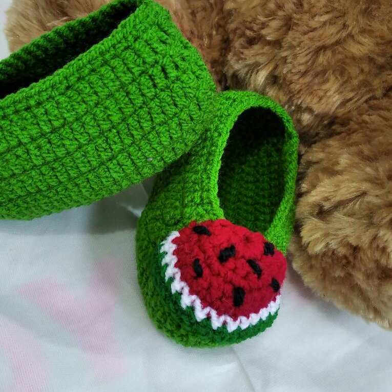 ست پاپوش و هدبند طرح هندوانه مناسب برای کودکان 2 تا 4 سال